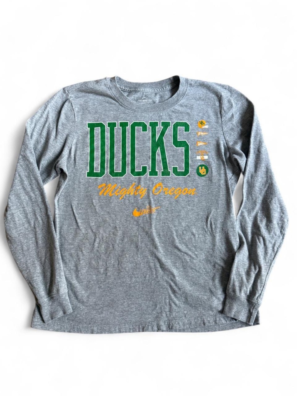 Nike Gray Long Sleeve Oregon Ducks Graphic Tee with Green & Yellow Accents